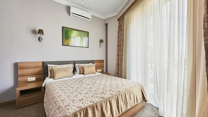 Тбилиси: Hotel Pushkin Mimino