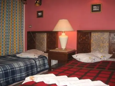 Каир: Sara Inn