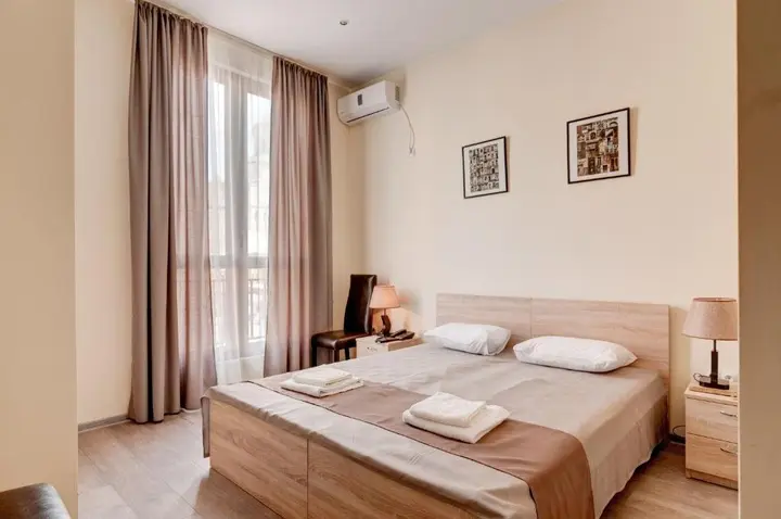 Тбилиси: Hotel Liva