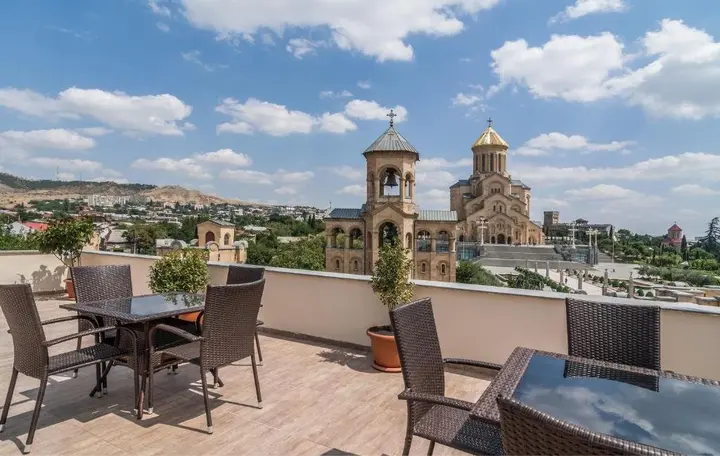 Тбилиси: Hotel Liva