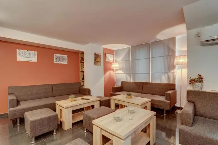 Тбилиси: Hotel Liva