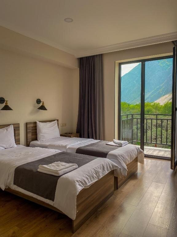 Степанцминда: Отель Gold Kazbegi