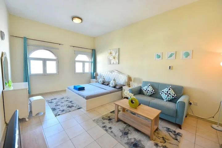Дубай: AND - Modern Furnished Studio Apartment