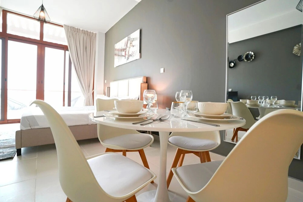 Дубай: Tanin - Glowing Studio With Sea View Near Burj Al Arab