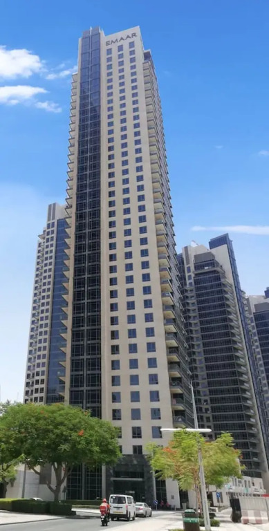 Дубай: 2 Min to Dubai Mall 1 BR