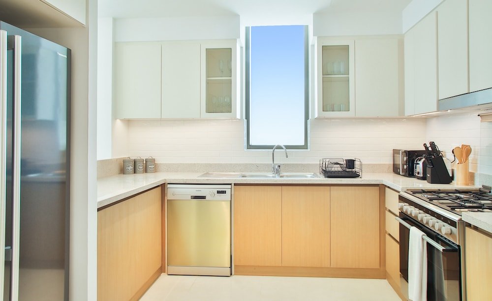 Дубай: 3B-Creekside 18 Tower A-3303