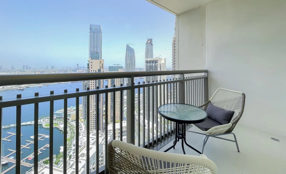 Дубай: 3B-Creekside 18 Tower A-3303