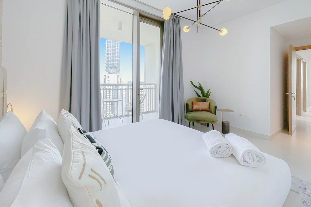 Дубай: 3B-Creekside 18 Tower A-3303