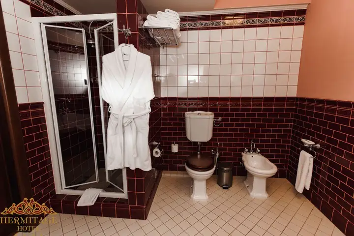 carousel image 3
