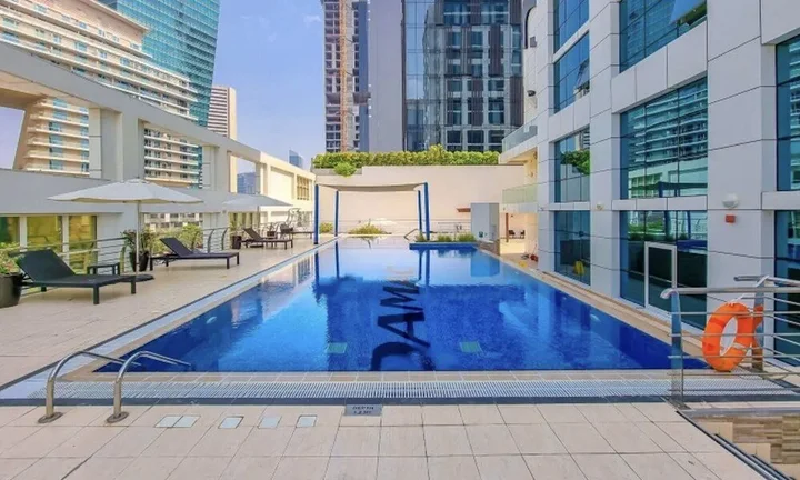 Дубай: 403 Park Central