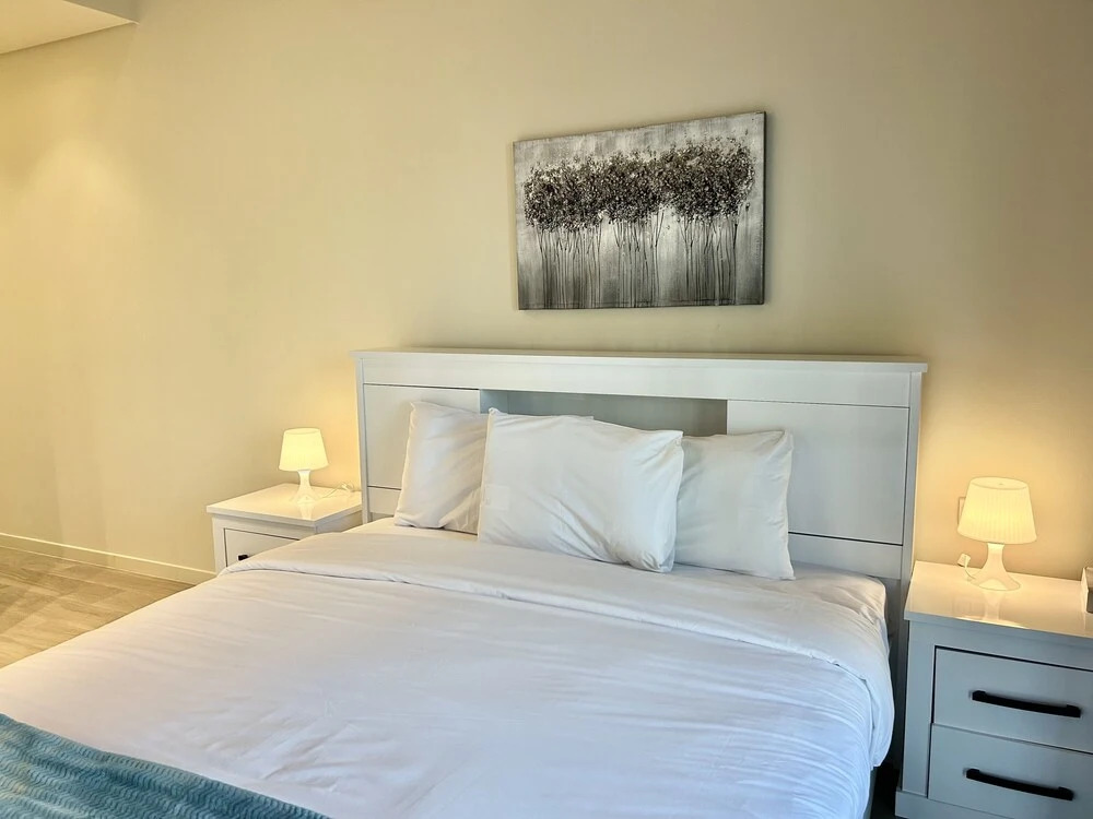 Дубай: Gorgeous 1bedroom With Balcony at Park View Dubai