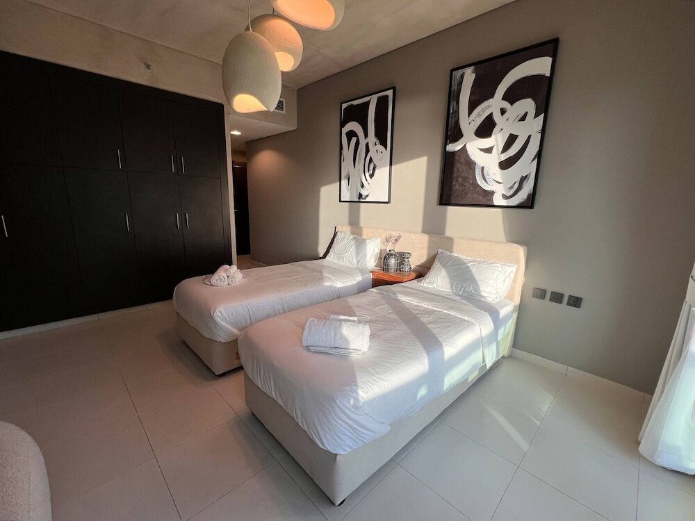Дубай: 50 Discount Dubai Eye Sea View, 3 Min To Beach