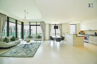 Дубай: 3BR Apt in Dubai Creek Harbour - HBR