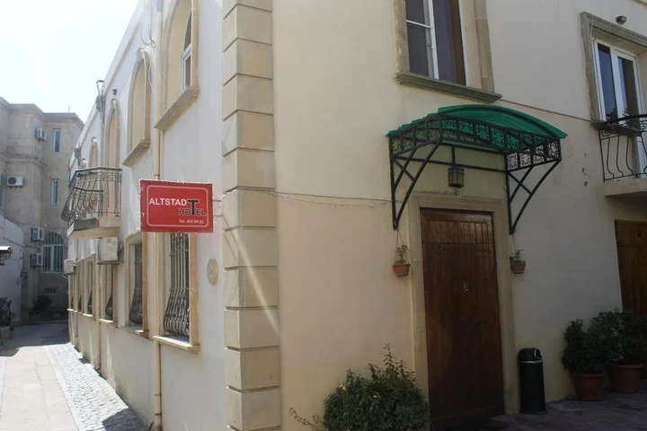 Баку: Отель Altstadt