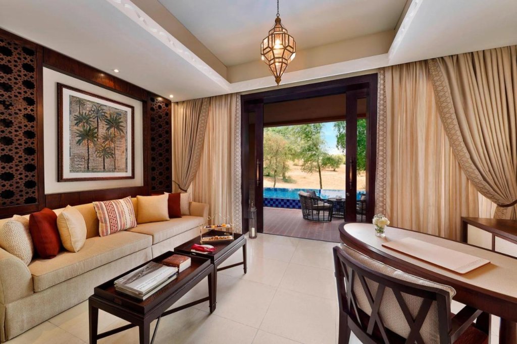 Рас-эль-Хайма: The Ritz-Carlton Ras Al Khaimah, Al Wadi Desert