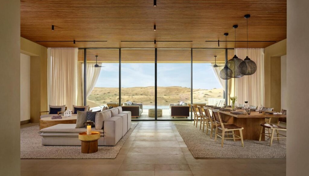 Рас-эль-Хайма: The Ritz-Carlton Ras Al Khaimah, Al Wadi Desert