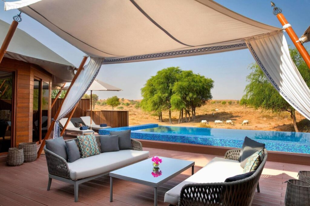 Рас-эль-Хайма: The Ritz-Carlton Ras Al Khaimah, Al Wadi Desert