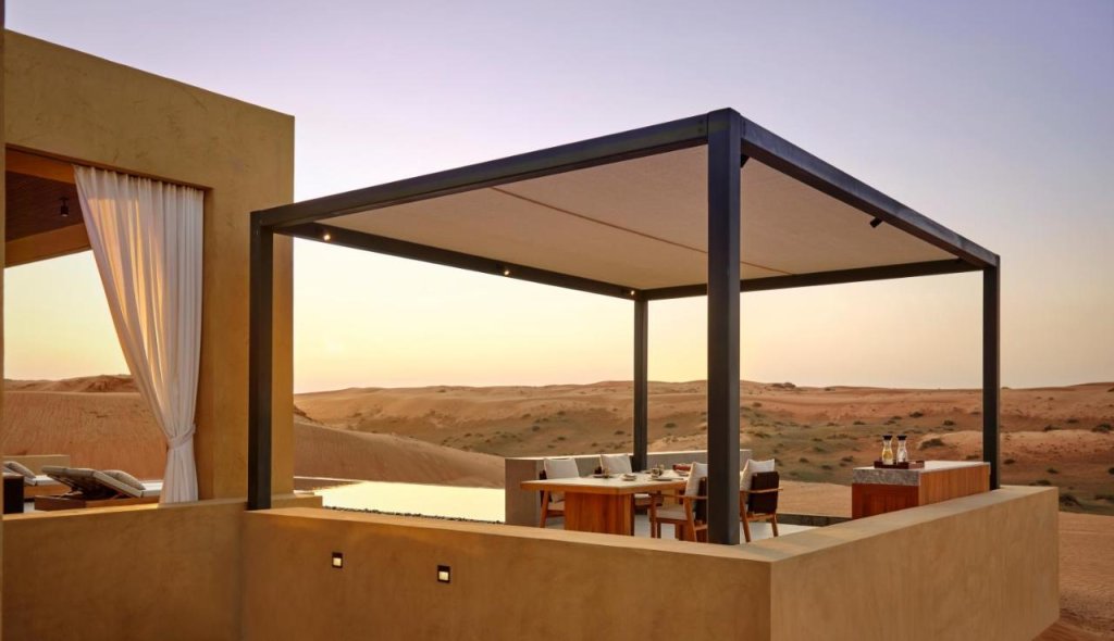 Рас-эль-Хайма: The Ritz-Carlton Ras Al Khaimah, Al Wadi Desert
