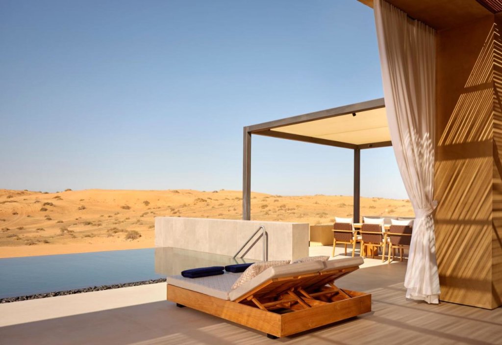 Рас-эль-Хайма: The Ritz-Carlton Ras Al Khaimah, Al Wadi Desert