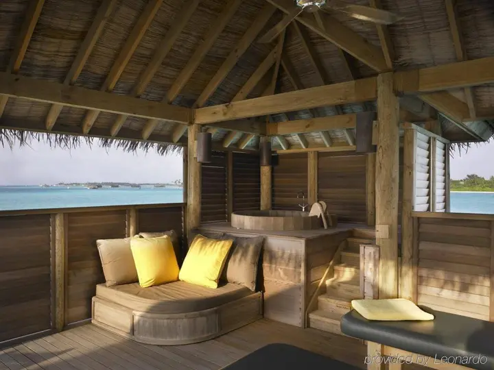 Северный атолл Мале: Gili Lankanfushi Maldives