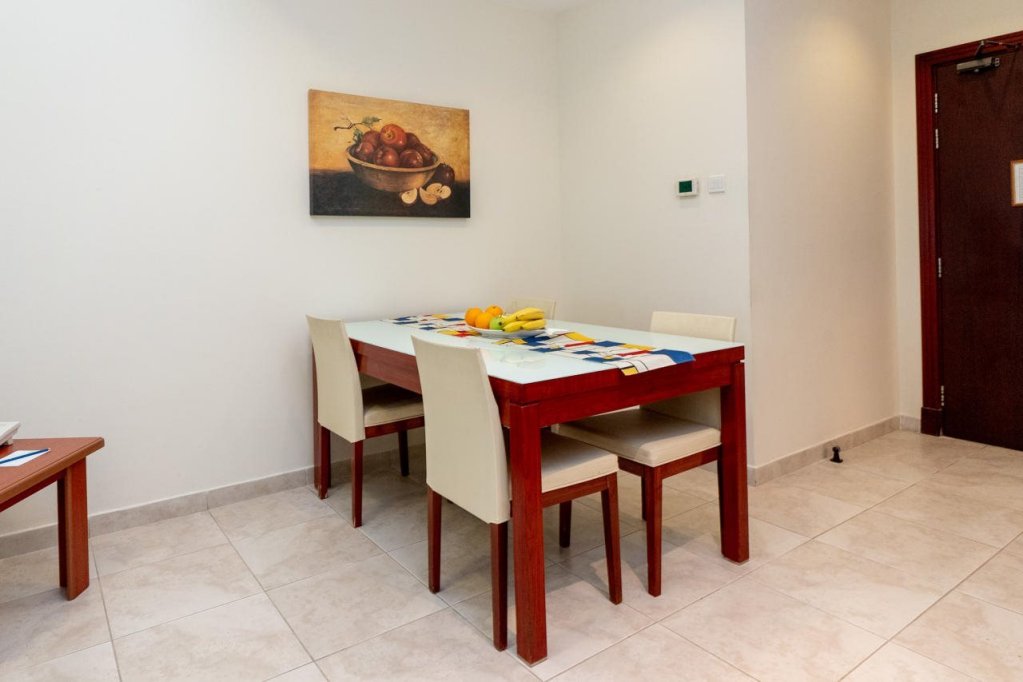 Дубай: Al Raya Hotel Apartment