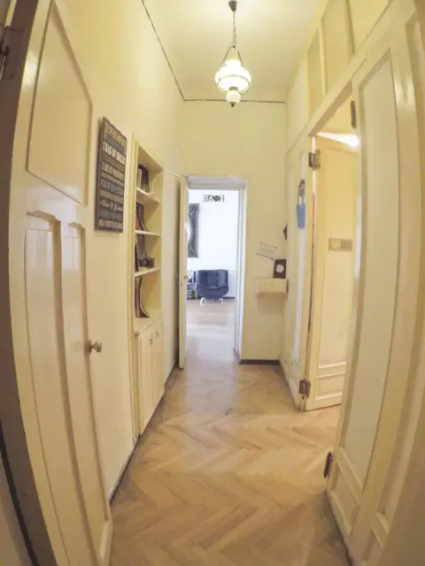 Тбилиси: Opera Rooms&Hostel