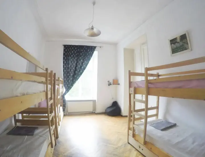 Тбилиси: Opera Rooms&Hostel