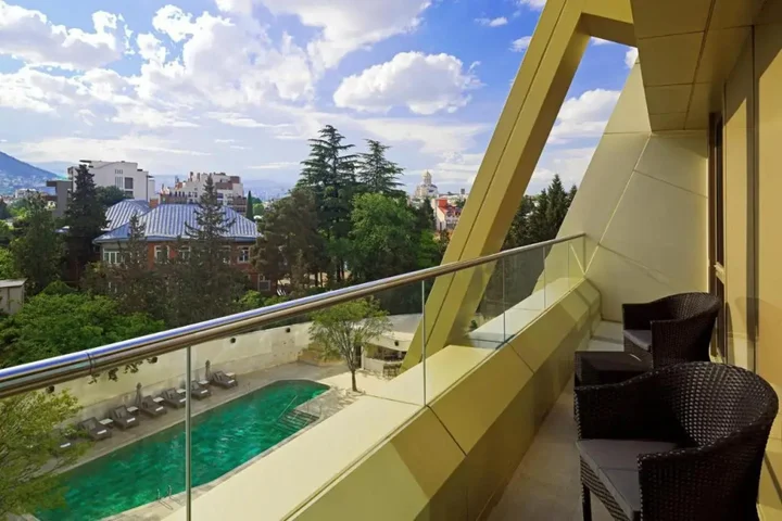 Тбилиси: Sheraton Grand Tbilisi Metechi Palace Hotel