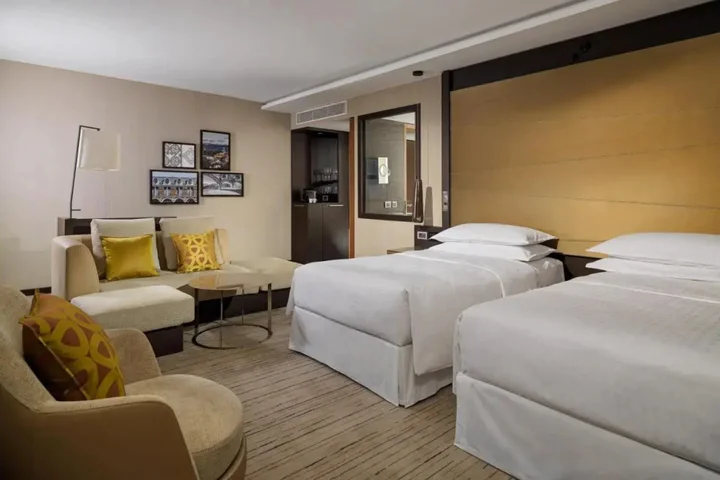 Тбилиси: Sheraton Grand Tbilisi Metechi Palace Hotel