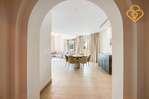 Дубай: Keysplease Palm Jumeirah