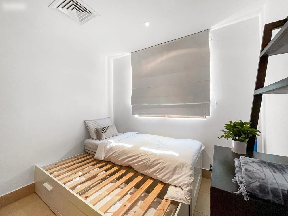 carousel image 2