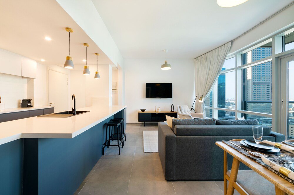 Дубай: Maison Privee - The Lofts East