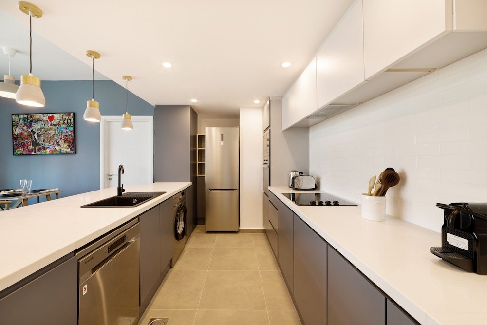 Дубай: Maison Privee - The Lofts East