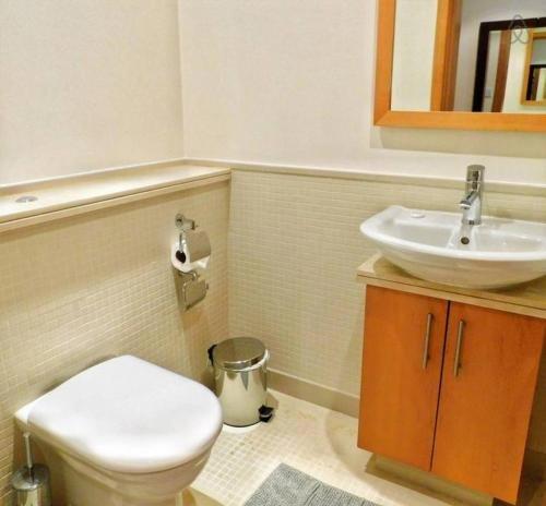 Дубай: Luton Vacation Homes -Sea View Marina Promenade