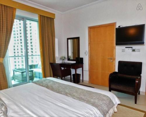 Дубай: Luton Vacation Homes -Sea View Marina Promenade