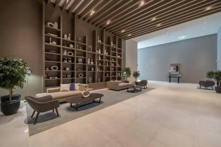 Дубай: Incredible Views From This Classy Apt With Terrace
