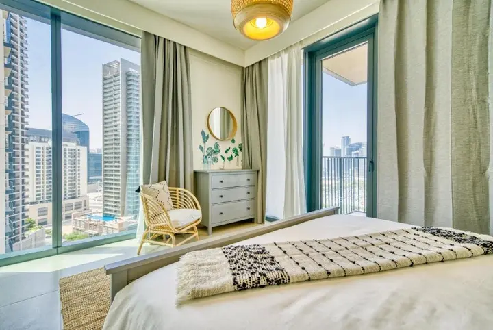 Дубай: Incredible Views From This Classy Apt With Terrace