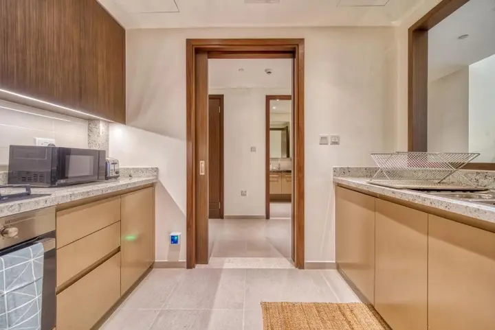 Дубай: Incredible Views From This Classy Apt With Terrace