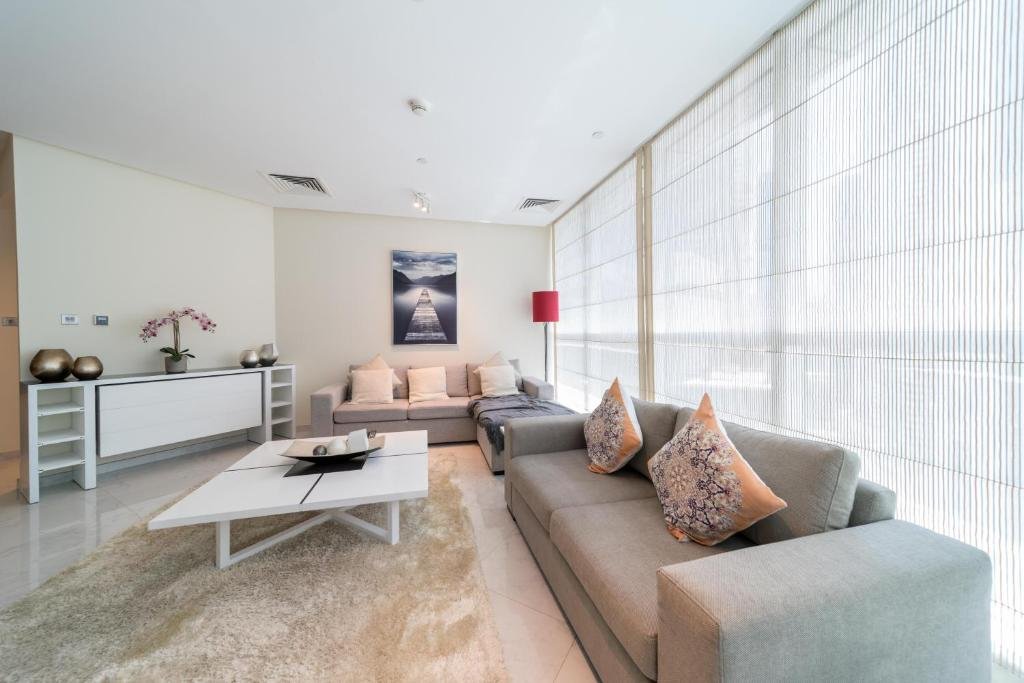 Дубай: Hometown Apartments - Luxury and Spacious 3 bedroom apartment in Marina