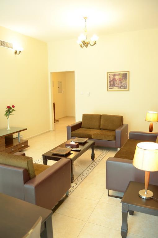 Шарджа: Al Gaddah Hotel Suites