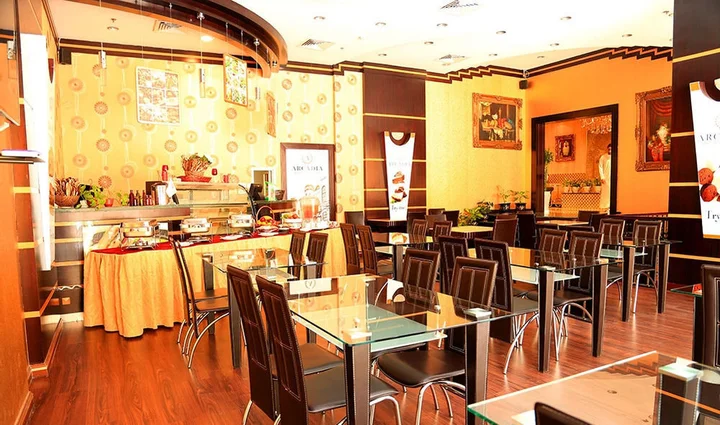Шарджа: Al Gaddah Hotel Suites