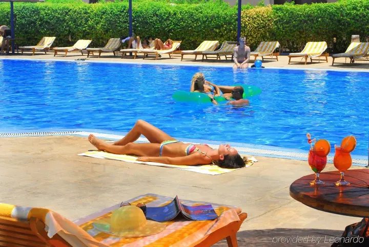 Шарм-эш-Шейх (Шарм-эль-Шейх): Naama Bay Hotel & Resort