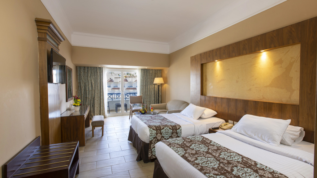 Шарм-эш-Шейх (Шарм-эль-Шейх): Naama Bay Hotel & Resort