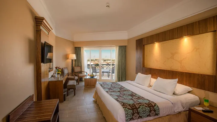 Шарм-эш-Шейх (Шарм-эль-Шейх): Naama Bay Hotel & Resort