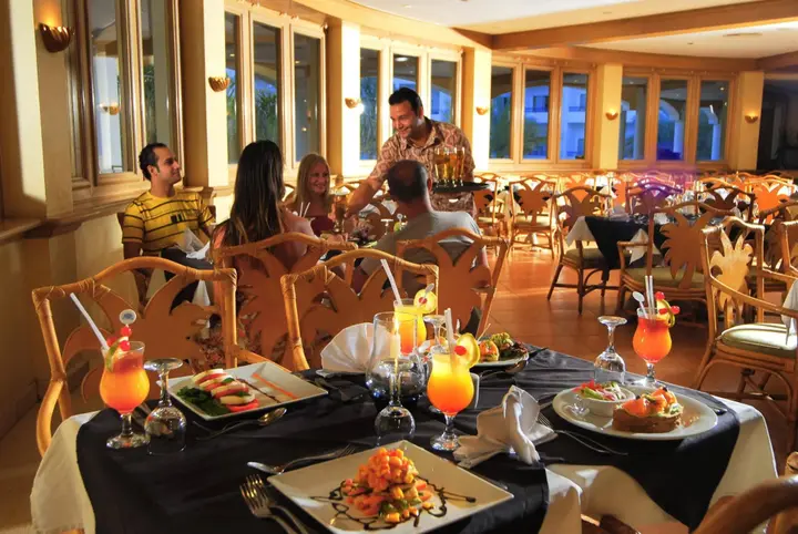 Шарм-эш-Шейх (Шарм-эль-Шейх): Naama Bay Hotel & Resort