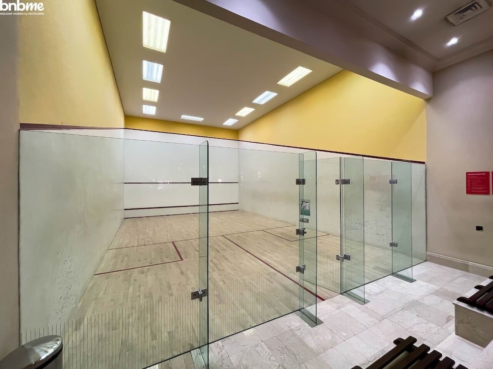 Дубай: Lux 2B in Oldtown in of DT by Bnbme Homes