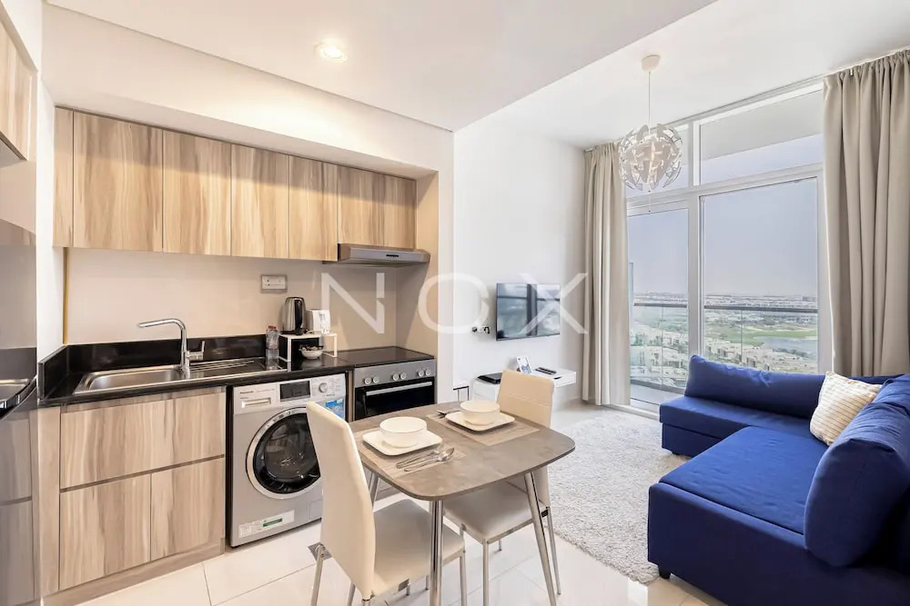 Дубай: DHH1 Bed Serene Golf Vita A Damac Hills