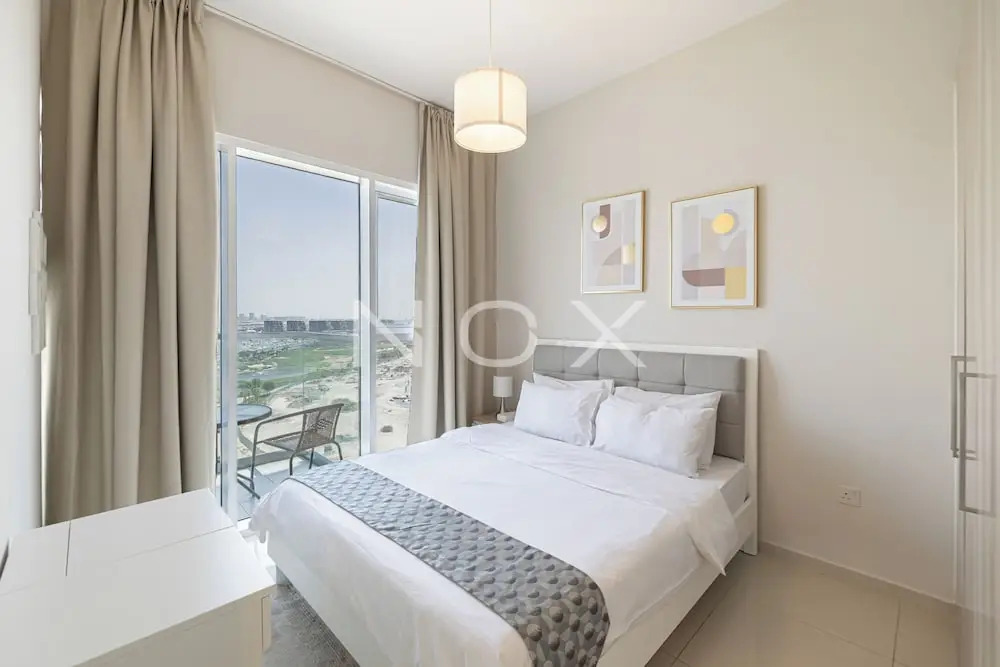 Дубай: DHH1 Bed Serene Golf Vita A Damac Hills