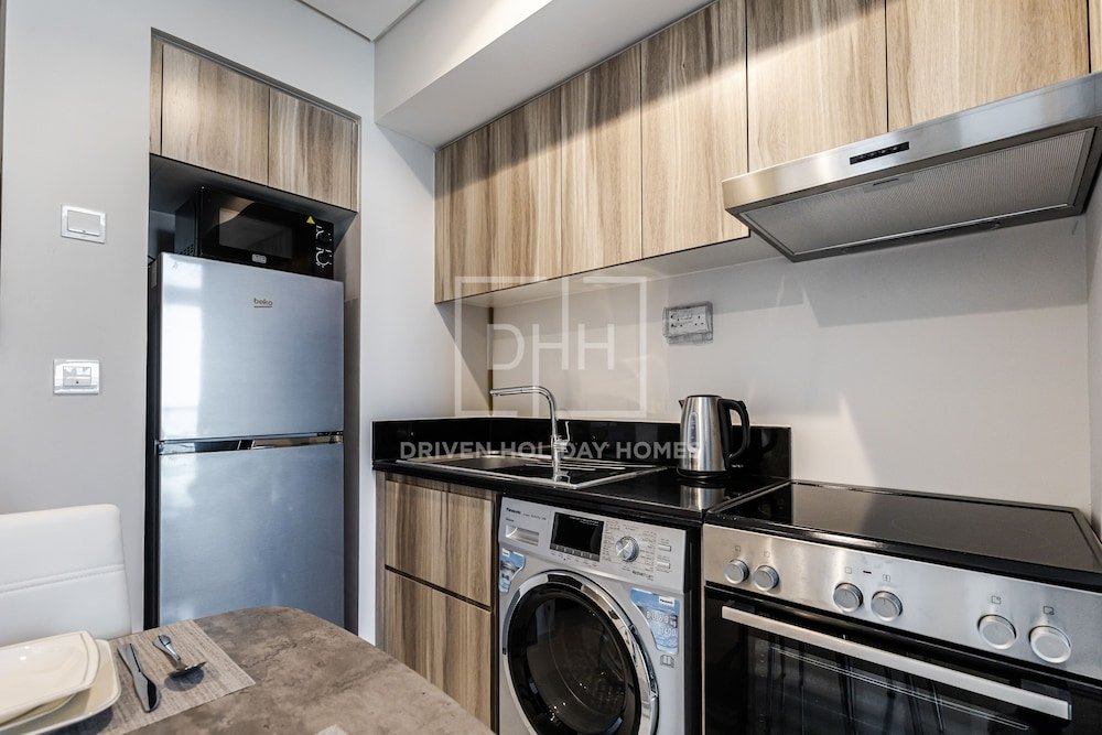 Дубай: DHH1 Bed Serene Golf Vita A Damac Hills
