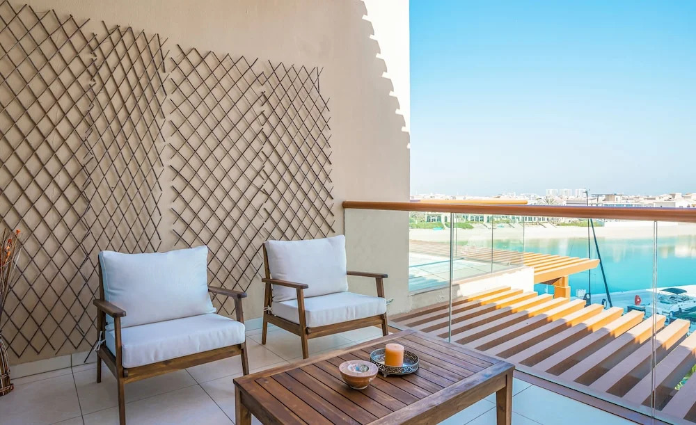 Дубай: Homesgetaway - Studio in Palm Views East